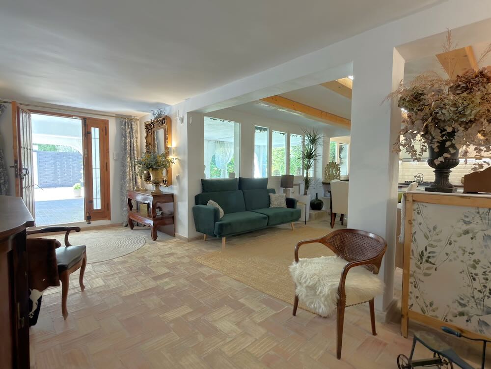 Property 2504 - Image 49